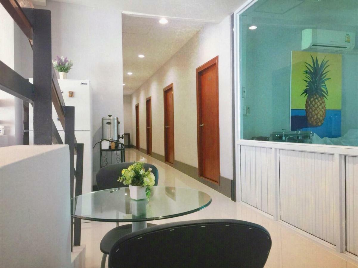 S'Prima Hostel Phitsanulok Exterior photo